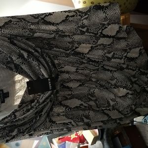 Torrid Size 5 Snakeskin print mini skirt NWT